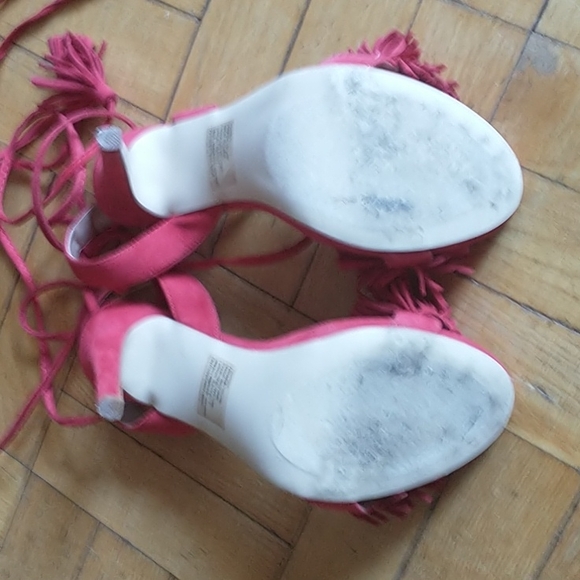 Red faux suede lace up heels with fringe. - Picture 4 of 4